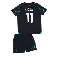 Camisa de Futebol Manchester City Jeremy Doku #11 Equipamento Alternativo Infantil 2023-24 Manga Curta (+ Calças curtas)